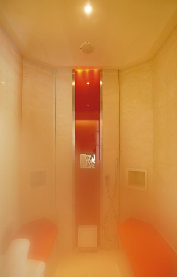 Hotel Neue Post โบเดนไมส์ ภายนอก รูปภาพ
